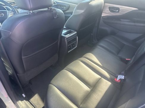 Used 2017 Nissan Murano SL FWD image 12