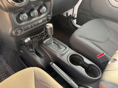 Used 2015 Jeep Wrangler Unlimited Sport AWD/4WD image 24