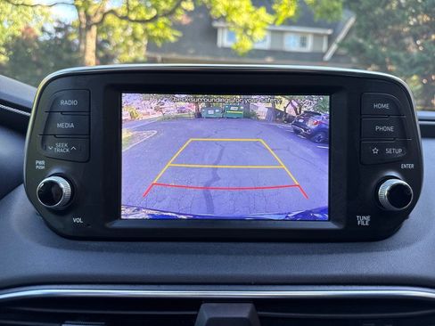 Used 2019 Hyundai Santa Fe Limited FWD image 19