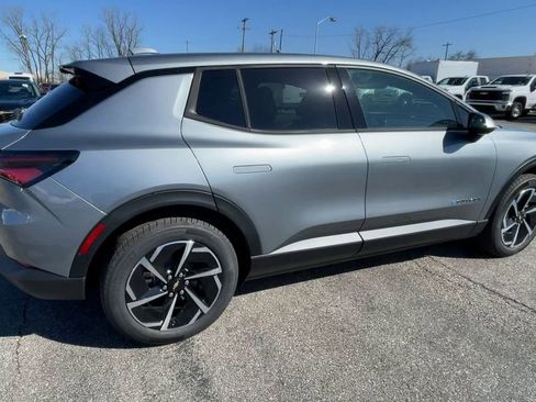 New 2026 Chevrolet Equinox EV LT w/ LPO, All-Weather Mat Package FWD image 2