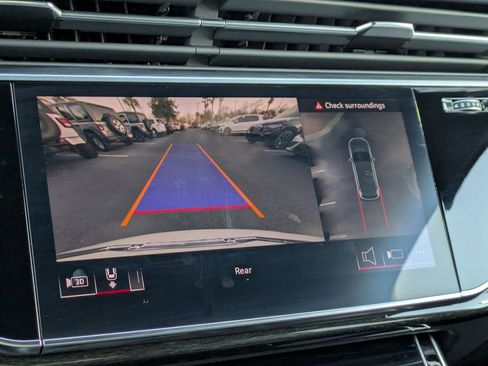 Used 2025 Audi Q7 3.0T Premium Plus image 22