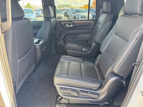 Certified 2023 Chevrolet Suburban High Country w/ Max Trailering Package image 5