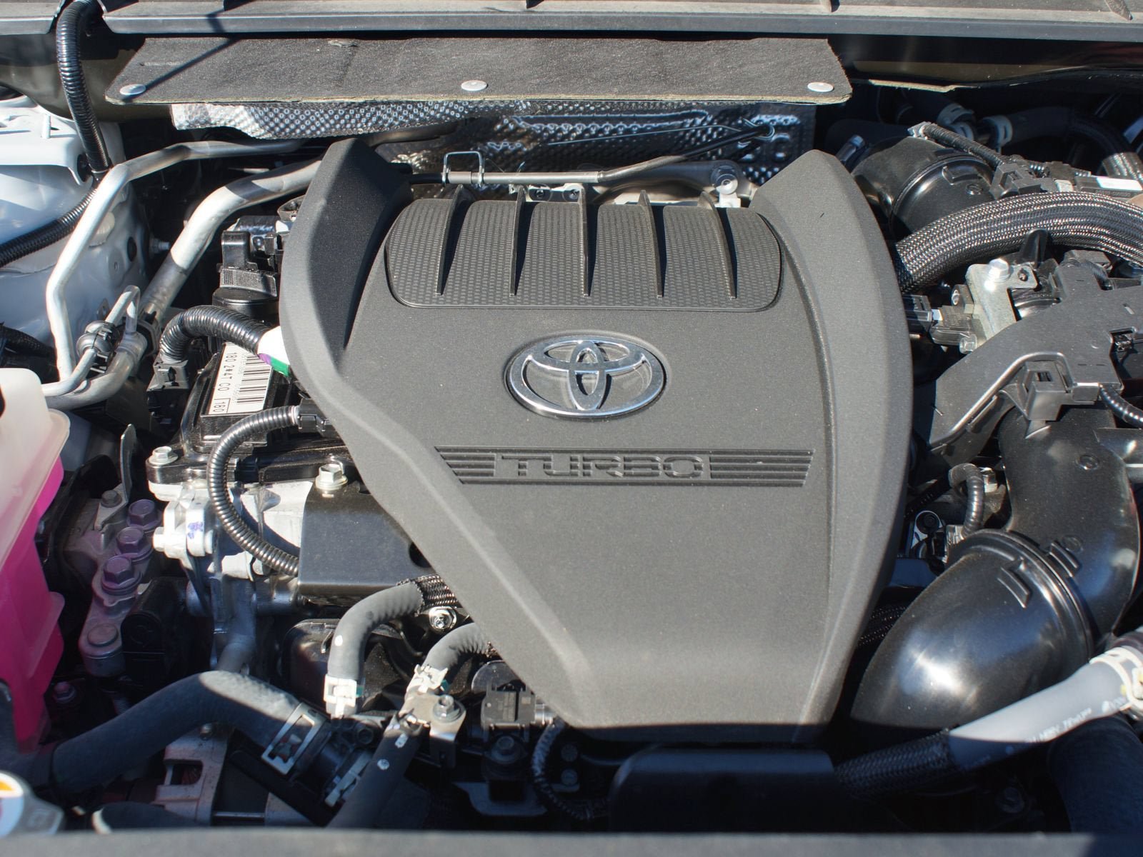 Used 2023 Toyota Highlander XSE FWD image 29