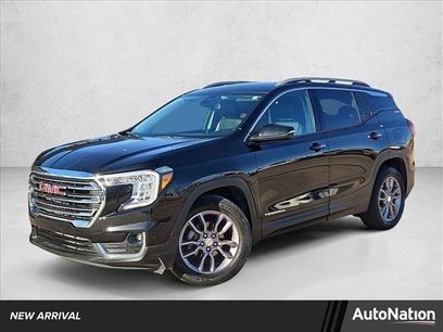 Used 2023 GMC Terrain SLT