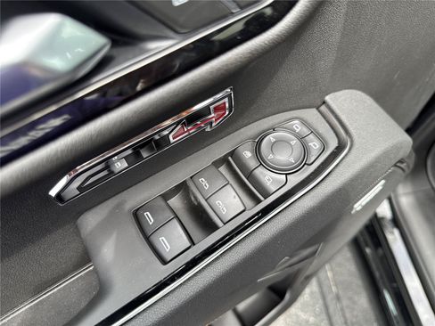 New 2026 GMC Sierra 1500 AT4 w/ AT4 Premium Package AWD/4WD image 18