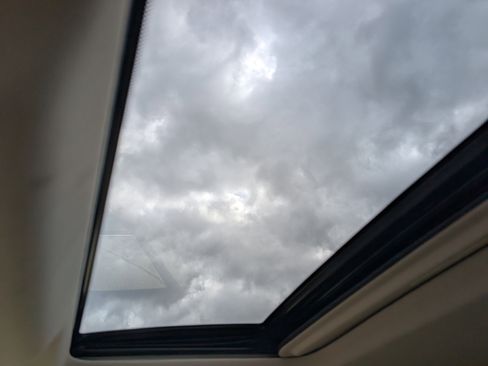 Used 2011 INFINITI FX35 2WD w/ Premium Pkg image 25