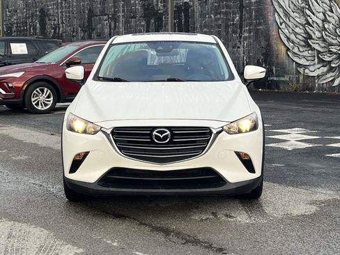 Used 2019 MAZDA CX-3 Touring w/ Preferred Equipment Package FWD image 2