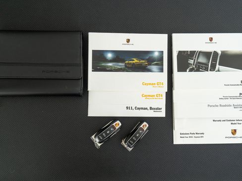 Used 2016 Porsche Cayman GT4 image 20