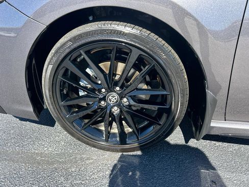 Used 2024 Toyota Camry XSE w/ Navigation Package image 9