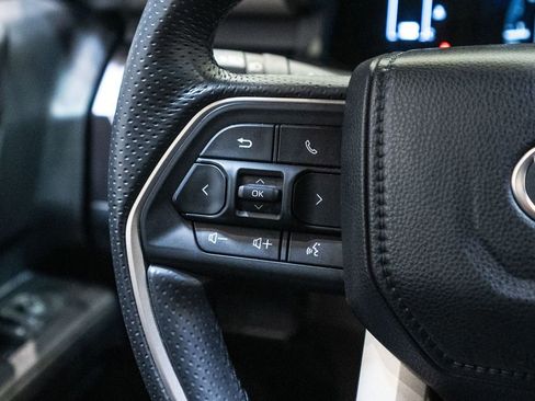 Used 2025 Toyota 4Runner SR5 image 27