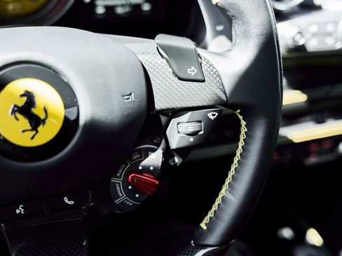 Used 2021 Ferrari F8 Tributo image 58