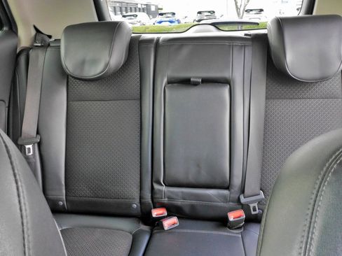 Used 2019 Buick Encore Sport Touring image 29