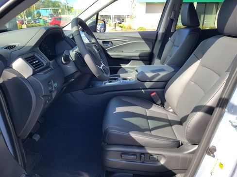 New 2026 Honda Ridgeline RTL image 12