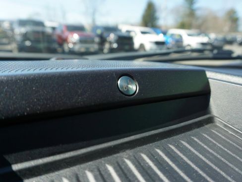 Used 2020 Ford F150 Lariat w/ Equipment Group 502A Luxury AWD/4WD image 24