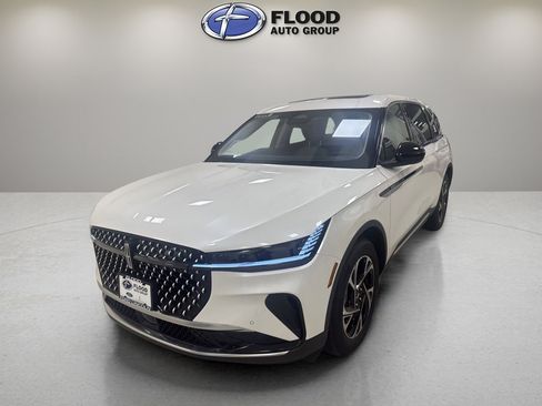 New 2026 Lincoln Nautilus Premier w/ Equipment Group 102A image 3