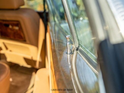 Used 1990 Rolls-Royce Silver Spur II image 43