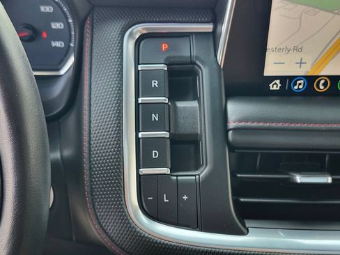 Used 2021 Chevrolet Tahoe RST w/ Luxury Package AWD/4WD image 25