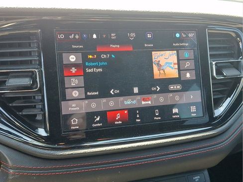 Used 2024 Dodge Durango R/T w/ Blacktop Package RWD image 16
