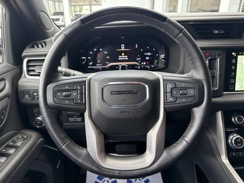 Used 2023 GMC Yukon Denali w/ Advanced Technology Package AWD/4WD image 69
