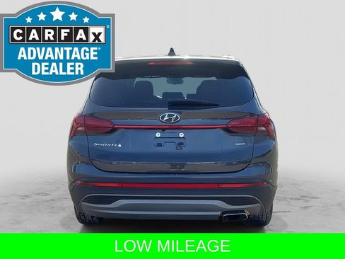 Used 2022 Hyundai Santa Fe SE image 5