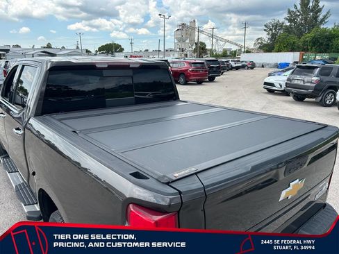 Used 2021 Chevrolet Silverado 1500 High Country RWD image 11