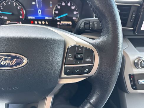 Certified 2023 Ford Explorer XLT w/ Equipment Group 202A image 29