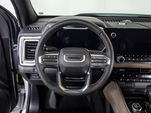 Used 2026 GMC Canyon Denali AWD/4WD image 22