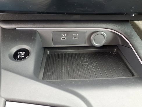 New 2026 Nissan Sentra SV image 13