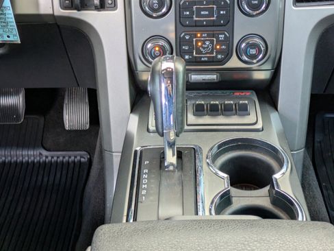 Used 2014 Ford F150 Raptor w/ Equipment Group 801A Luxury AWD/4WD image 17
