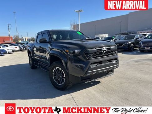 Used 2024 Toyota Tacoma TRD Sport image 1