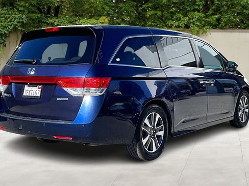 Used 2014 Honda Odyssey Touring image 5
