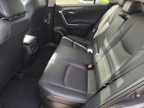 Used 2020 Toyota RAV4 Limited w/ Limited Grade Weather Package AWD/4WD image 14