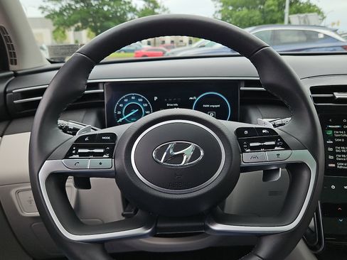 Certified 2023 Hyundai Tucson Limited AWD/4WD image 21