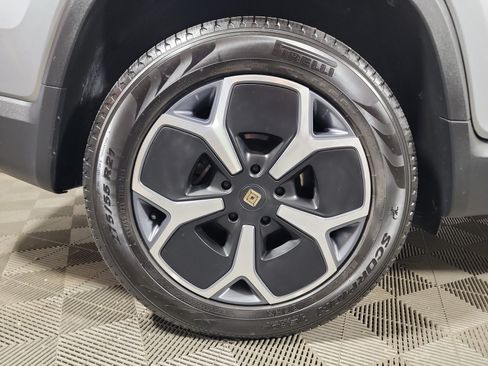 Used 2024 Rivian R1T Adventure AWD/4WD image 12