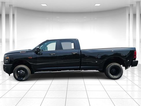 New 2026 RAM 3500 Tradesman AWD/4WD image 6
