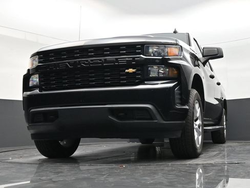 Used 2021 Chevrolet Silverado 1500 Custom RWD image 29