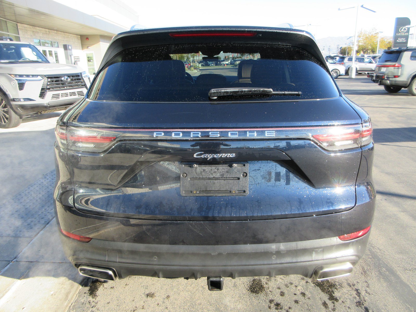 Used 2020 Porsche Cayenne AWD/4WD image 7