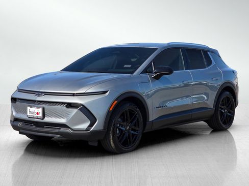 New 2026 Chevrolet Equinox EV LT w/ LPO, Blackout Package image 3