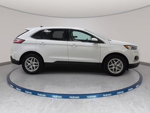 Certified 2024 Ford Edge SEL AWD/4WD image 4