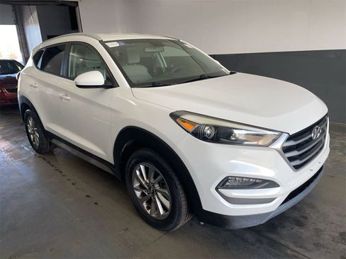 Used 2018 Hyundai Tucson SEL image 1