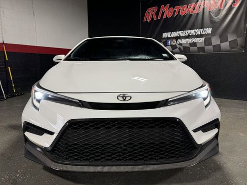 Used 2024 Toyota Corolla SE image 8