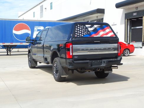 Used 2024 Ford F350 Platinum w/ FX4 Off-Road Package AWD/4WD image 6