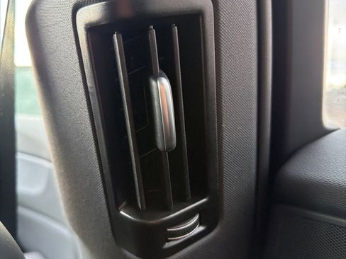 New 2026 Volvo XC60 B5 Ultra w/ Protection Package Premier image 49