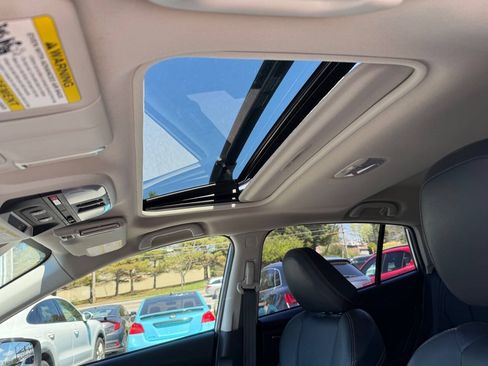 Used 2019 Subaru Crosstrek 2.0i Limited w/ Moonroof Package AWD/4WD image 17