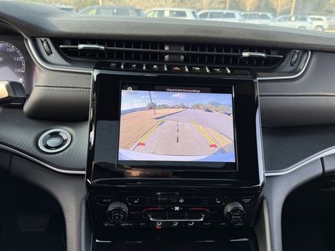 New 2025 Jeep Grand Cherokee L Laredo w/ Luxury Tech Group I image 19