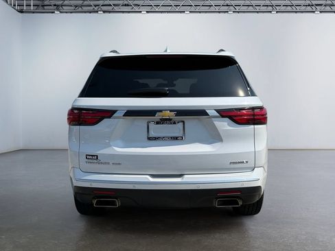 Used 2023 Chevrolet Traverse Premier w/ LPO, Floor Liner Package AWD/4WD image 4