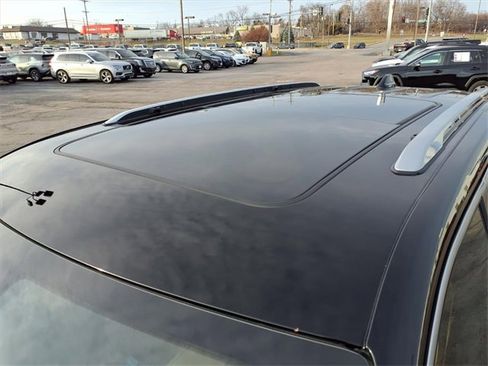 Used 2023 Jeep Grand Cherokee Summit image 43