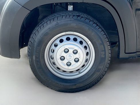 Used 2025 RAM ProMaster 3500 FWD image 25
