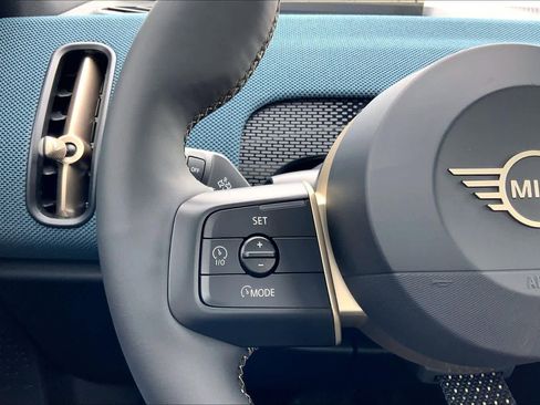 Used 2025 MINI Cooper Countryman S w/ Comfort Package Max image 22