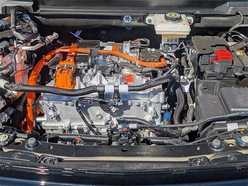 New 2026 Chevrolet Equinox EV LT image 4